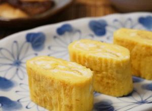 お弁当に*母から伝わる甘い厚焼き卵-レシピのメイン写真