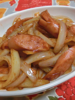 ウインナーと玉ねぎのケチャップ炒め-レシピのメイン写真