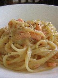 サーモンのクリームパスタ-レシピのメイン写真