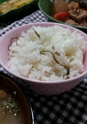 ♡塩こんぶだけのご飯♡-レシピのメイン写真