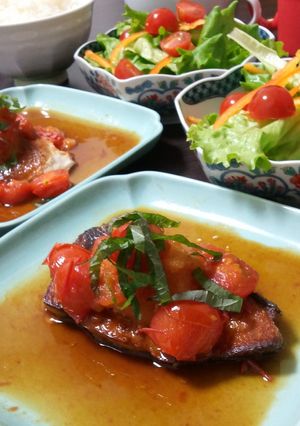 ぶりのソテー♥トマトおろしポン酢-レシピのメイン写真