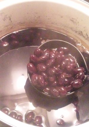 ３日掛かっちゃうけど…失敗なしの黒豆煮-レシピのメイン写真