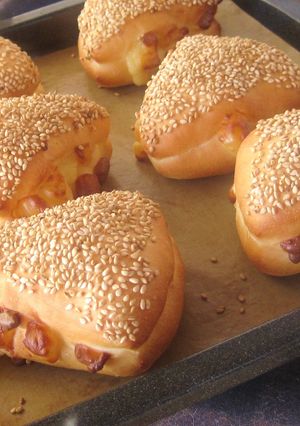 簡単成型♪ごまチーズパン-レシピのメイン写真
