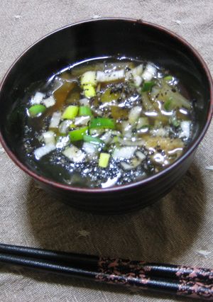 簡単！さつまいもと白菜の味噌汁-レシピのメイン写真