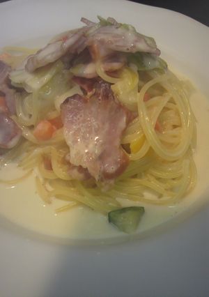 ベーコンと季節野菜のクリームスパゲッティ-レシピのメイン写真