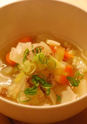 薄切り牛肉と野菜のスープ-レシピのメイン写真