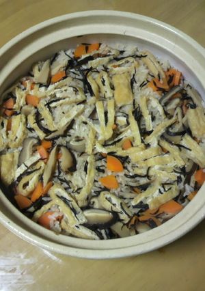 ☆土鍋で炊き込みご飯☆-レシピのメイン写真