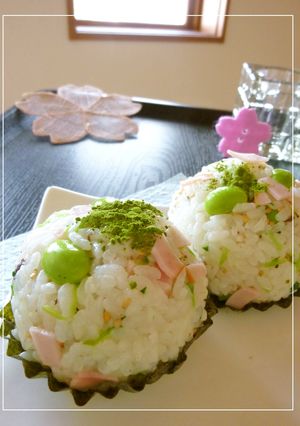 ハム×枝豆×貝割れ　梅ワサビ風味おにぎり-レシピのメイン写真
