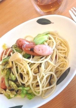 塩こんぶとキャベツとウインナーのパスタ-レシピのメイン写真