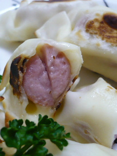 簡単すぎて・・・ウインナー餃子-レシピのメイン写真