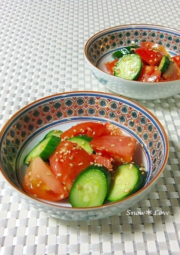 簡単！トマトときゅうりの和え物☆ごま風味-レシピのメイン写真