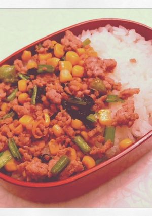 食欲が湧く★カブの葉っぱとコーンのそぼろ-レシピのメイン写真