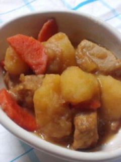 鶏肉とじゃがいもの煮物-レシピのメイン写真