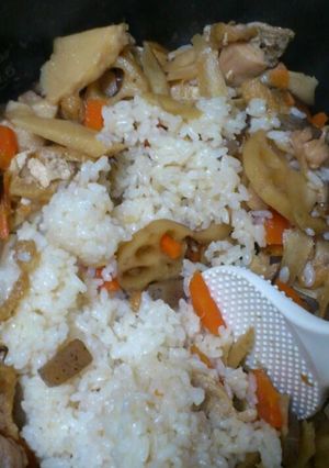 うまい！うちの五目ご飯☆-レシピのメイン写真
