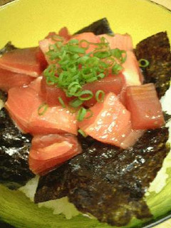 安くてウマイ!お店で食べたら¥800はするだろう「マグロのづけ丼」-レシピのメイン写真
