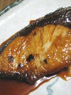 ブリのはちみつ黒酢照り焼き。-レシピのメイン写真