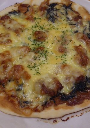 ひじきと照り焼きチキンのピザ-レシピのメイン写真
