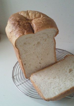 ＨＢで☆バターミルクリッチな食パン-レシピのメイン写真
