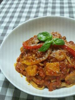 濃厚♪シーフード&トマトのクリームパスタ-レシピのメイン写真