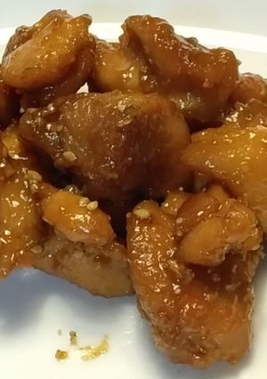 味つけ簡単！鶏もも肉の照り焼き炒め（ごま風味）-レシピのメイン写真