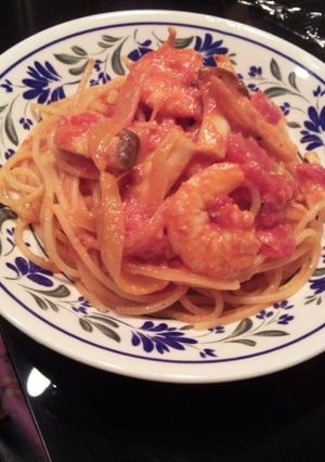 えびとエリンギのトマトクリームパスタ-レシピのメイン写真