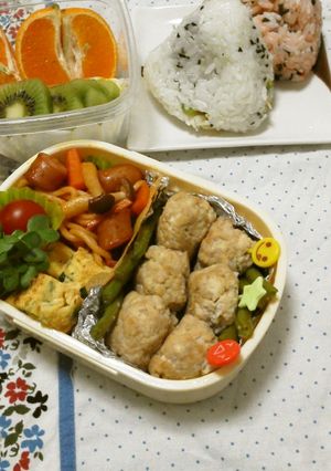ふわっふわ♪ジューシーな豆腐団子の煮物-レシピのメイン写真