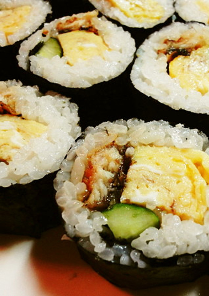 お弁当・節分に＊鰻の太巻き寿司-レシピのメイン写真