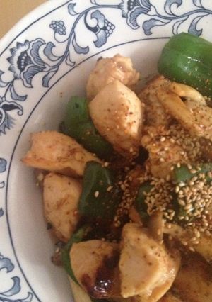 塩麹が染込んだ鶏むね肉のヘルシーどんぶり-レシピのメイン写真