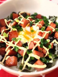 すき焼きの素で♪簡単☆スパム丼-レシピのメイン写真