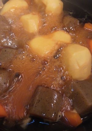 ほっこり☆里芋とにんじんこんにゃくの煮物-レシピのメイン写真