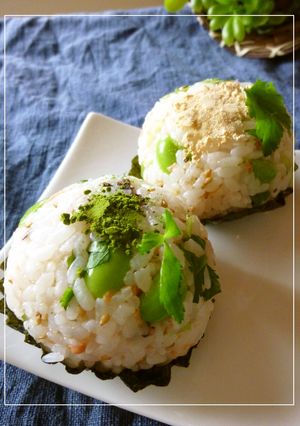 鮭フレ×梅×枝豆のわさび風味のおにぎり-レシピのメイン写真