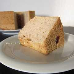 รูปของ ノンオイル＊桜のシフォンケーキ