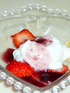 ヨーグルトとフルーツのデザート-レシピのメイン写真