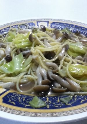 キャベツとアンチョビときのこのパスタ-レシピのメイン写真