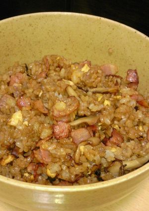 マイタケとベーコンの焼飯-レシピのメイン写真