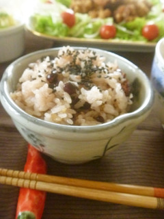 もっちり♪もち米と十六穀米のお赤飯-レシピのメイン写真