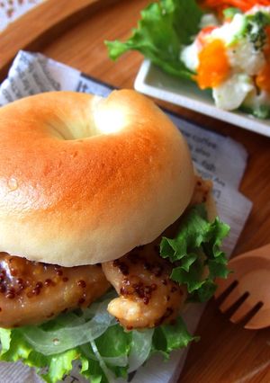 ハニーマスタードのチキンベーグルサンド☆-レシピのメイン写真