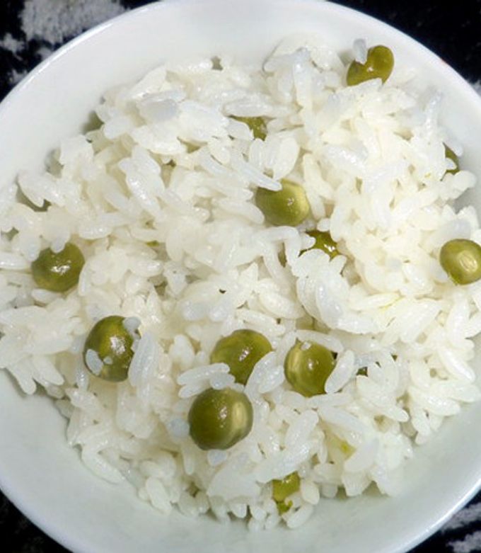 簡単！豆御飯；グリンピース春の旬メニュー by .luna 【クックパッド