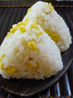 梅昆布茶といりたまごのおにぎり♬-レシピのメイン写真