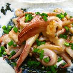 รูปของ いかのげそ！塩麹で３０分あえて焼くだけ！