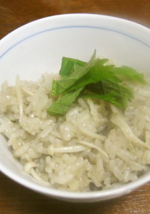 ほたて缶ときのこの炊き込みごはん♪-レシピのメイン写真