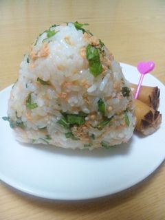 鮭と大葉のさわやかおにぎり-レシピのメイン写真