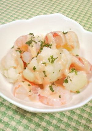 カリフラワーと海老のホットサラダ-レシピのメイン写真