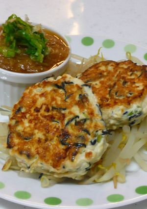 ヘルシー♡豆腐ハンバーグ-レシピのメイン写真