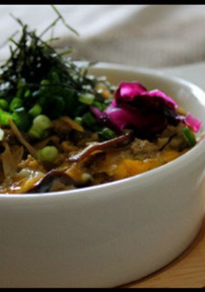 簡単ヘルシー！ゴボウと鶏ささみの親子丼-レシピのメイン写真