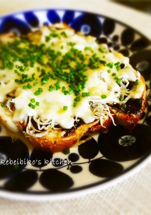 でらうみゃあ味噌じゃこトースト-レシピのメイン写真