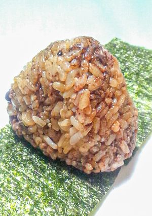 ぱぱっとおにぎり★ココア醤油-レシピのメイン写真