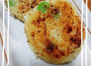 ポテトとえだまめの焼きコロッケ♪-レシピのメイン写真