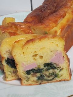 塩麹で玉ねぎとほうれん草のケーク・サレ-レシピのメイン写真