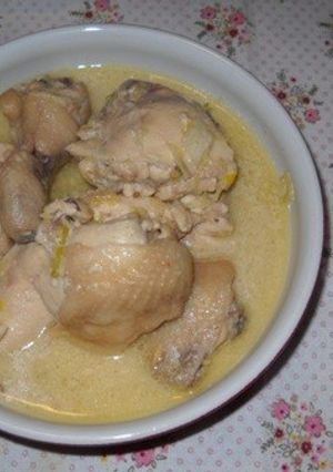 鶏肉のココナッツミルク煮込み-レシピのメイン写真